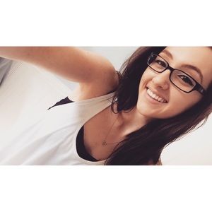 Meet your Posher, Brianna